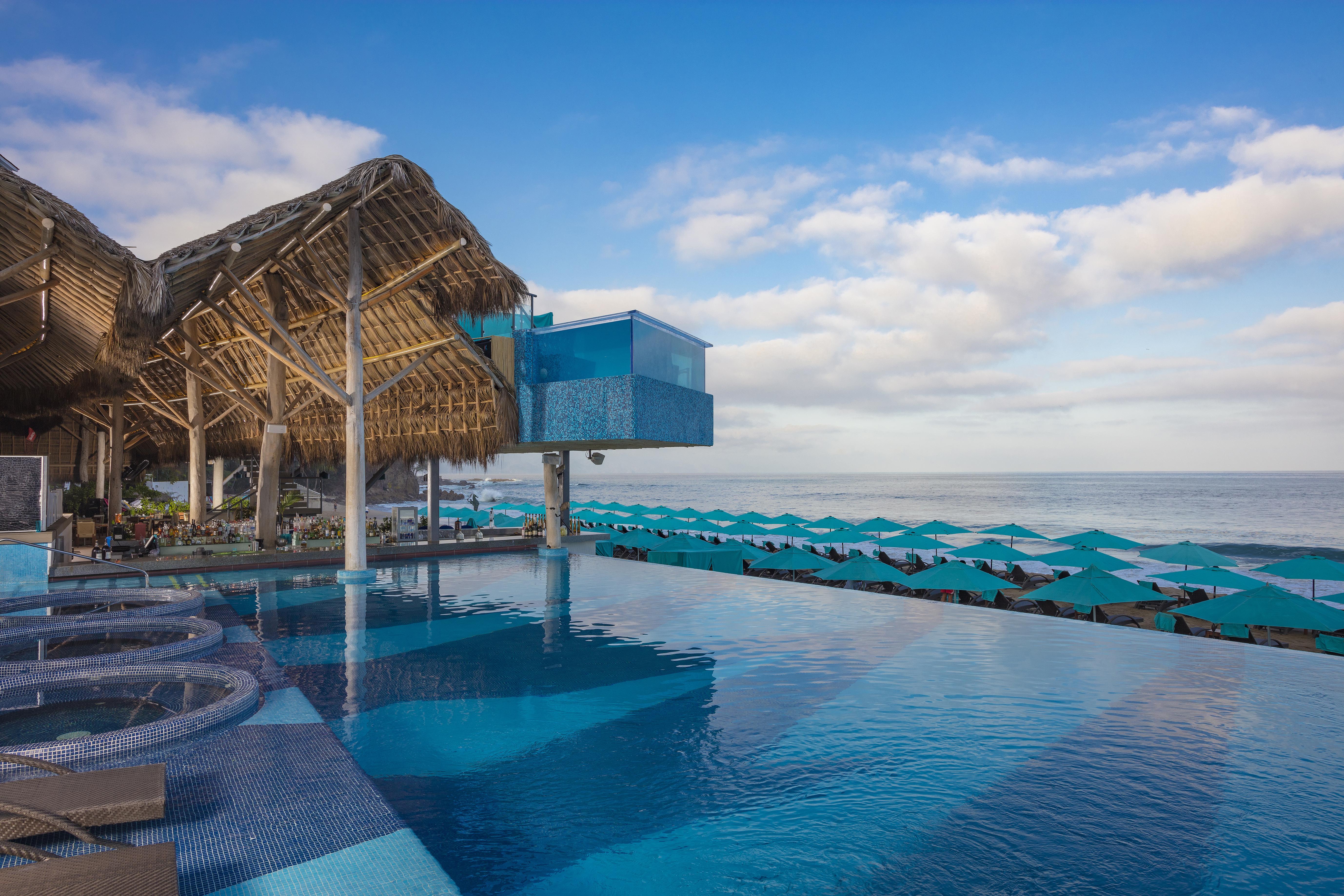 Almar Resort Luxury Lgbt Experience By Mantamar Beach Club (Adults Only) Puerto Vallarta Exterior photo