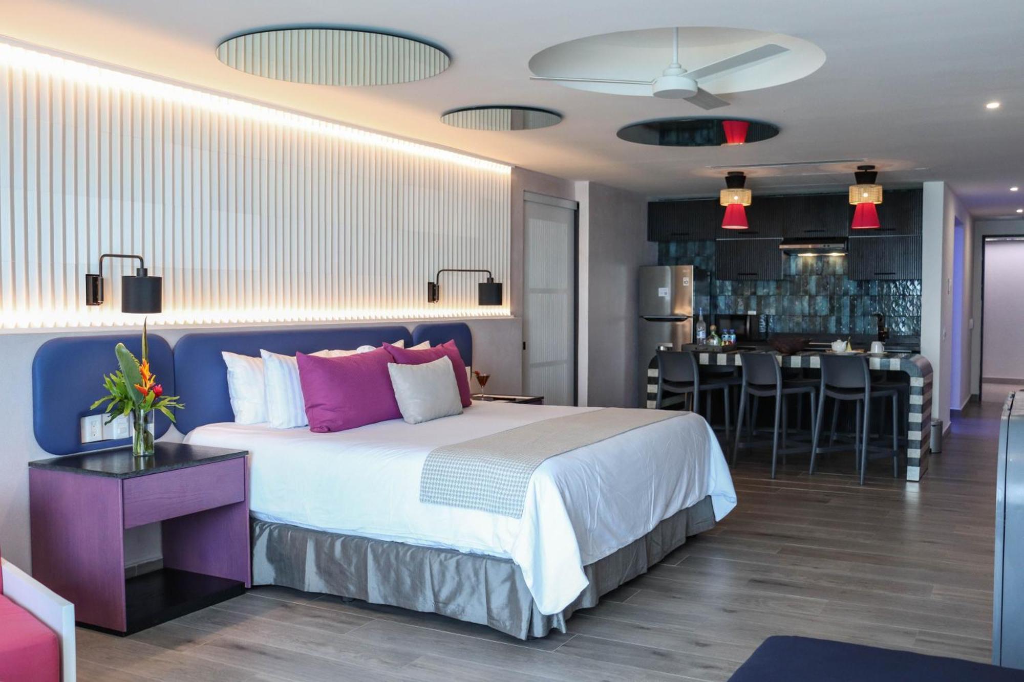 Almar Resort Luxury Lgbt Experience By Mantamar Beach Club (Adults Only) Puerto Vallarta Exterior photo
