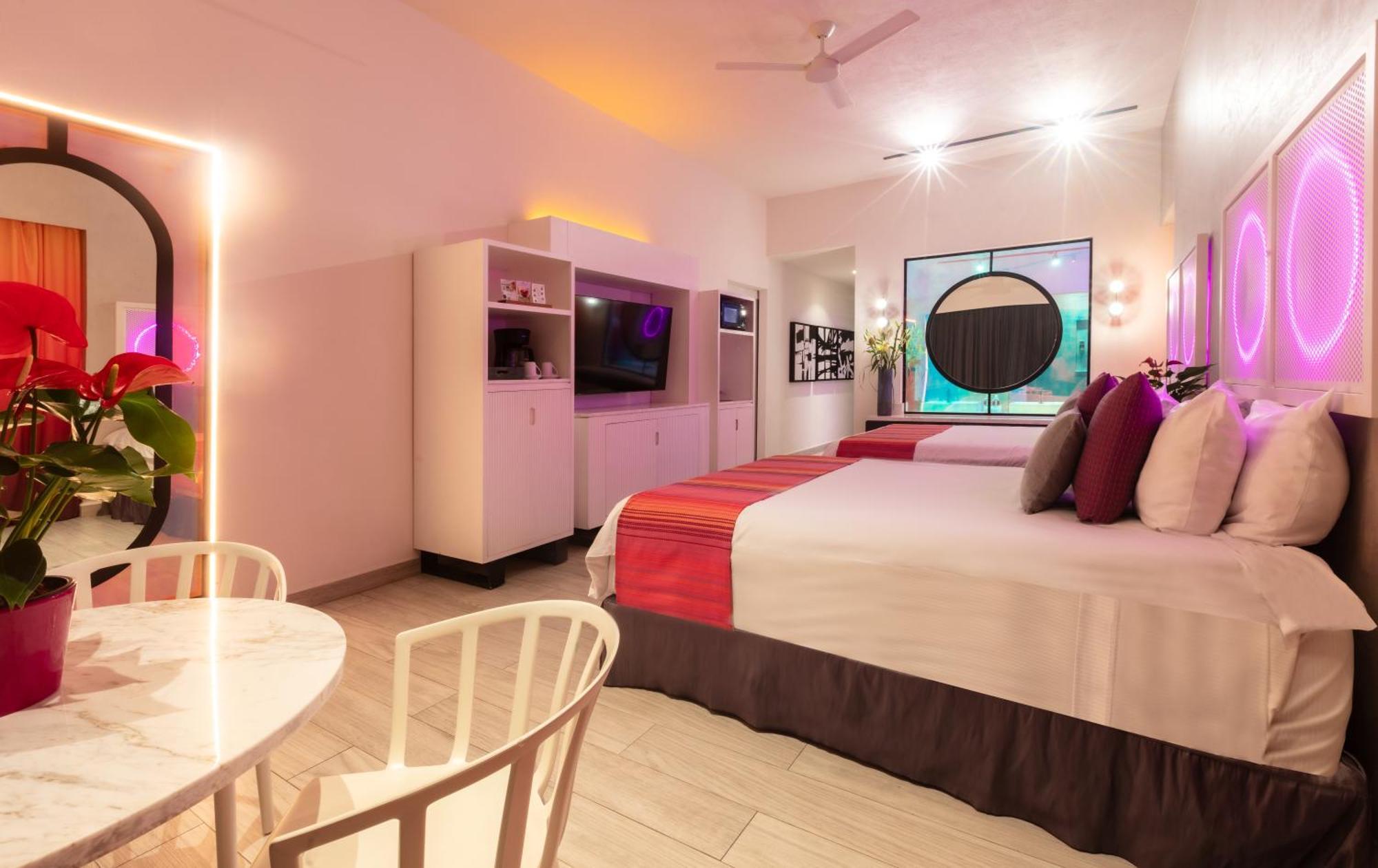 Almar Resort Luxury Lgbt Experience By Mantamar Beach Club (Adults Only) Puerto Vallarta Exterior photo